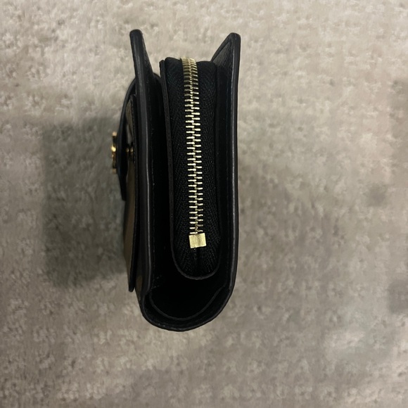 Louis Vuitton Reverse Monogram Juliette Wallet - Picture 6 of 9